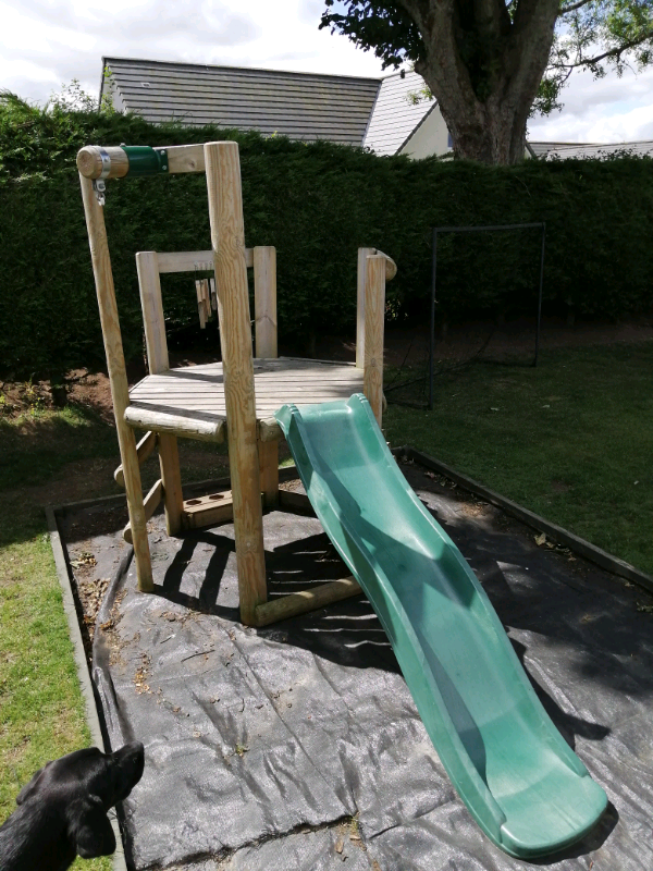 chad valley tree house play den